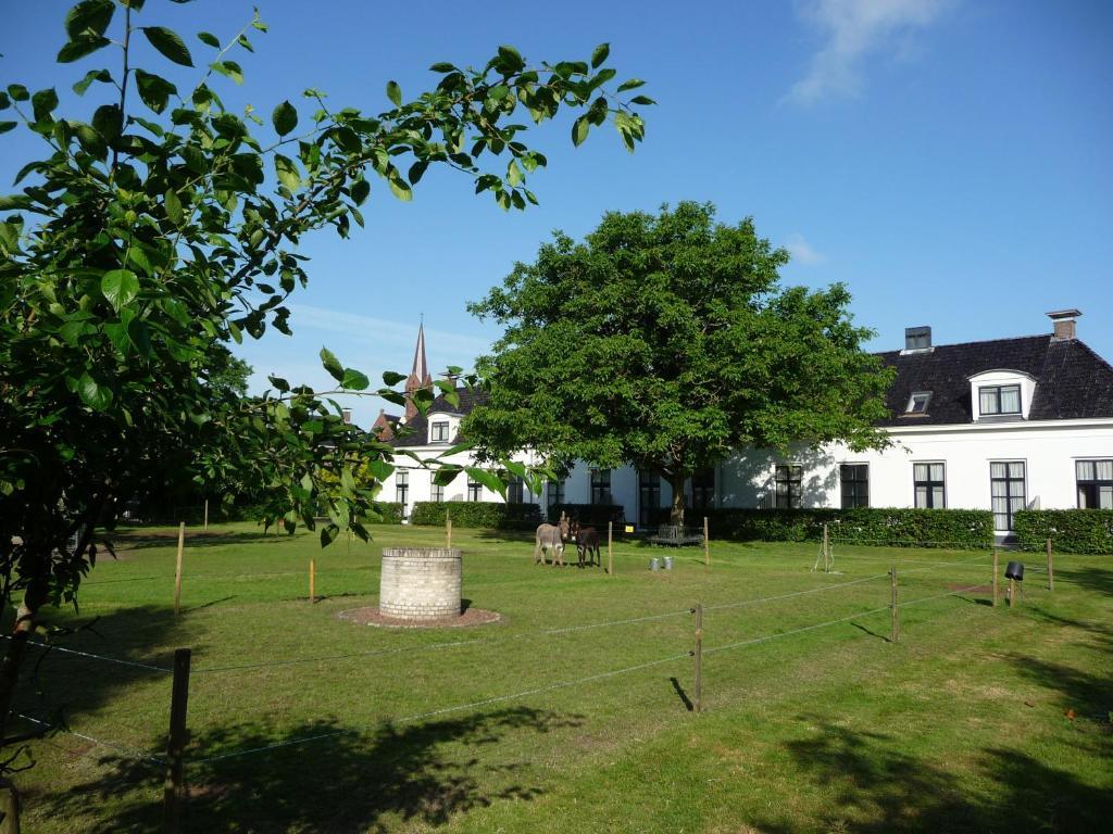 Het Weeshuis ボルスヴァルト エクステリア 写真